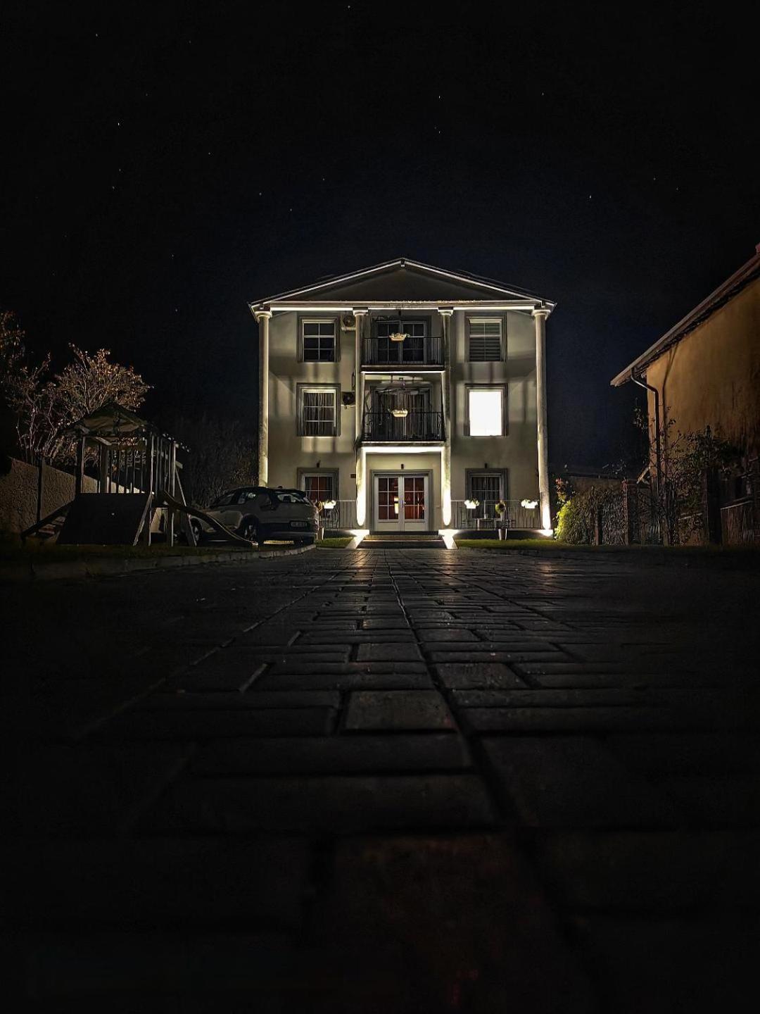 Green Hill Villa Calimanesti Exterior photo